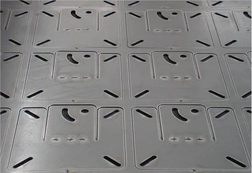 ISO9001 0.1mm CNC Iron Sheet Metal Bending CNC Cutting Plasma Cutting Services
