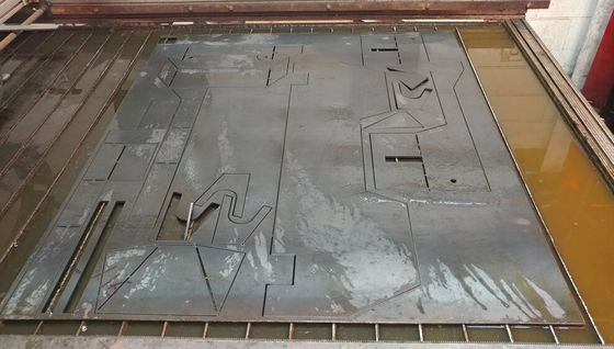 Kontrol Numerik Komputer Berkualitas Tinggi CNC Plasma Memotong Besi Baja Logam