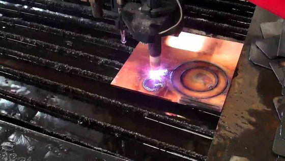 Taglio al plasma CNC ad alta velocità per rame/alluminio/lamiera inossidabile/acciaio dolce