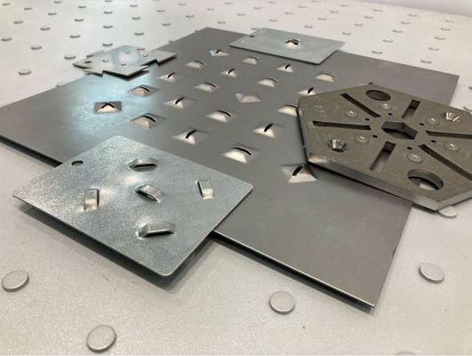 SS304 Punching Holes In Steel Plate Perforated Steel Sheet 3mm Thick Punching
